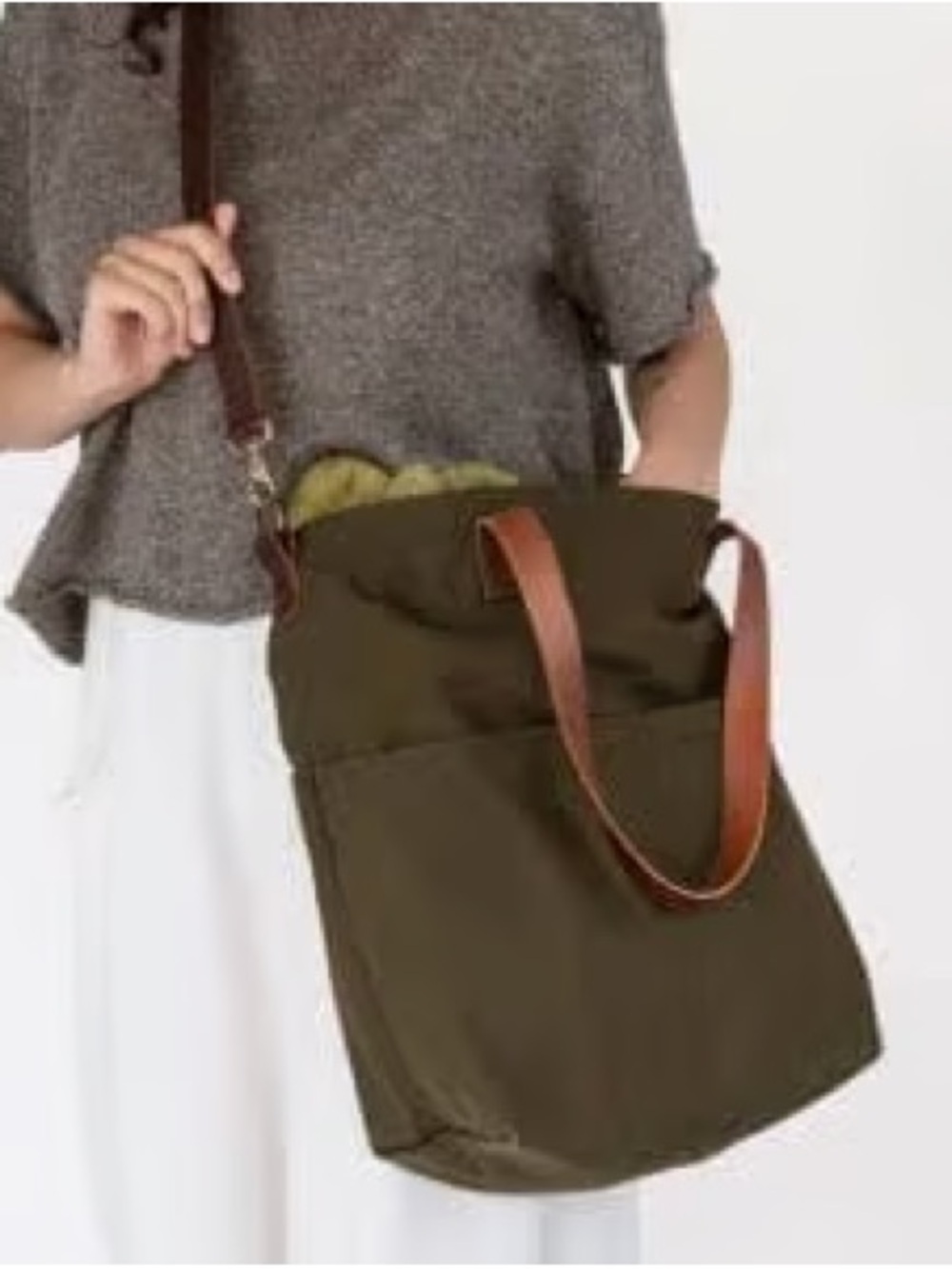 NWT twig & horn – Canvas Crossbody Project Tote Olive Green - Picture 4 of 6